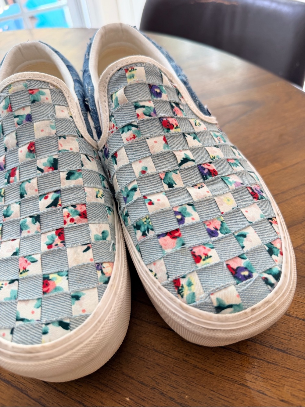 Vans Classic Slip On Stackform Woven Denim Floral 9 Quilted Fabric Sneakers - Picture 2 of 6
